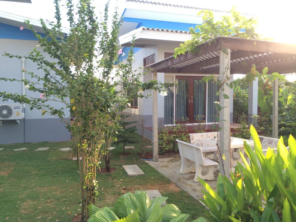 Pran Kiang Lay Villa Ban Pru Yai Exterior photo